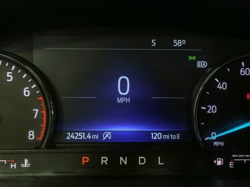 Used 2024 Ford Explorer XLT w/ Equipment Group 202A image 35