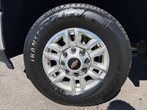 Certified 2025 Chevrolet Silverado 2500 LT w/ Convenience Package image 13