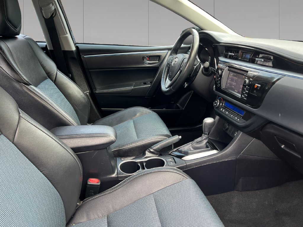 Used 2016 Toyota Corolla S w/ Driver Convenience Package FWD image 17