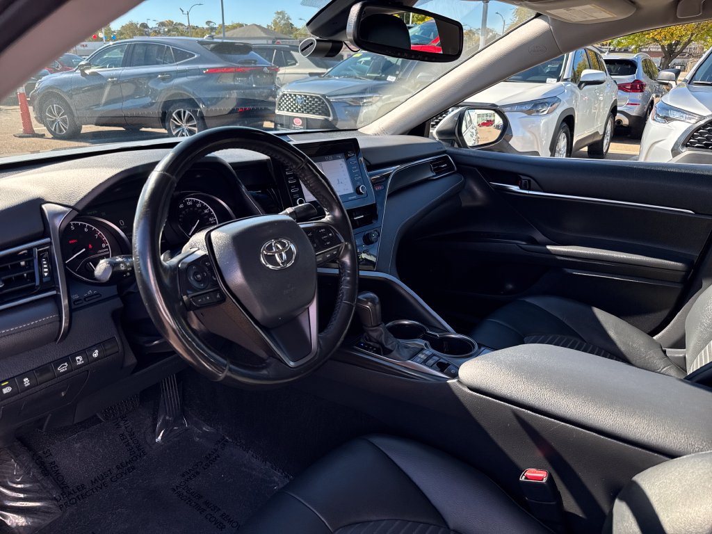 Used 2024 Toyota Camry SE w/ Cold Weather Package AWD/4WD image 13