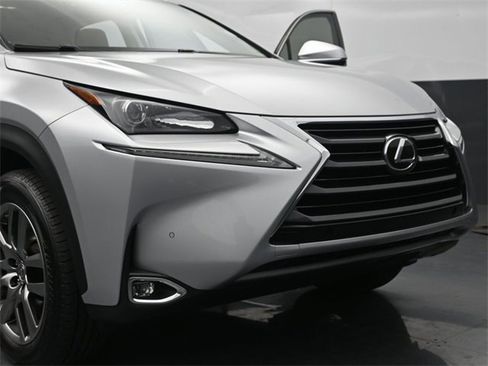 Used 2015 Lexus NX 200t FWD image 35