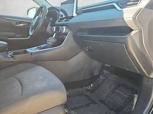 Used 2024 Toyota RAV4 XLE image 22