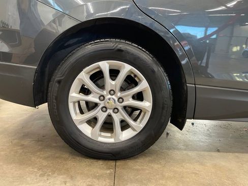 Used 2018 Chevrolet Equinox LT AWD/4WD image 17