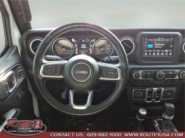 Used 2018 Jeep Wrangler Unlimited Sahara w/ Cold Weather Group AWD/4WD image 14