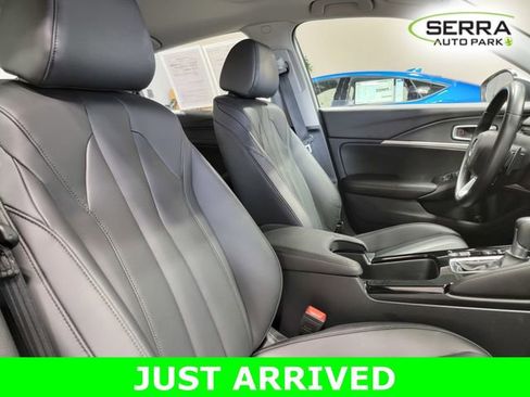 Certified 2024 Acura Integra FWD image 15