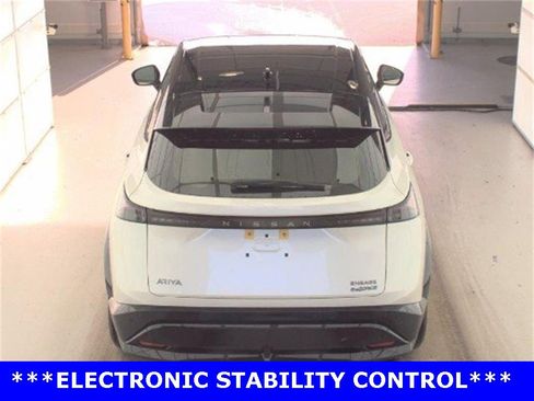 Used 2024 Nissan Ariya AWD image 4