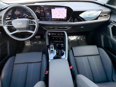 New 2025 Audi Q5 Premium Plus image 16
