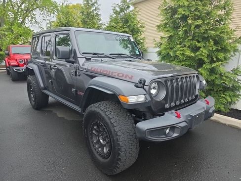 Used 2022 Jeep Wrangler Unlimited Rubicon w/ Xtreme Recon 35" Tire Package AWD/4WD image 2
