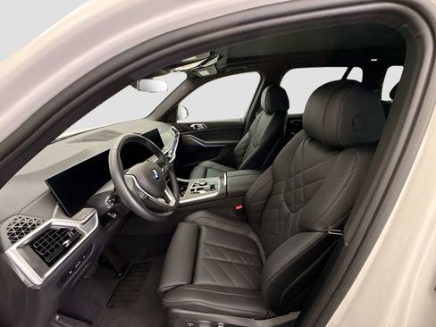 Certified 2026 BMW X5 sDrive40i image 18