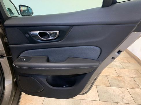 Used 2019 Volvo S60 T6 R-Design AWD/4WD image 44