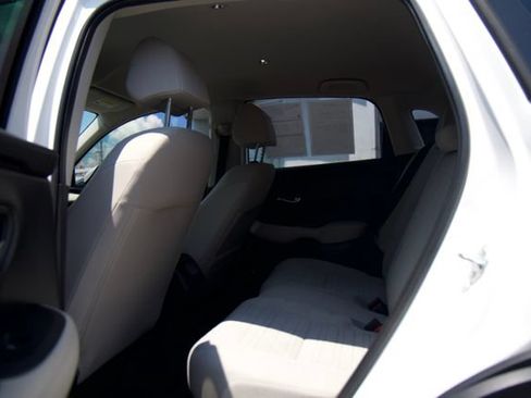 Used 2024 Honda HR-V LX image 34