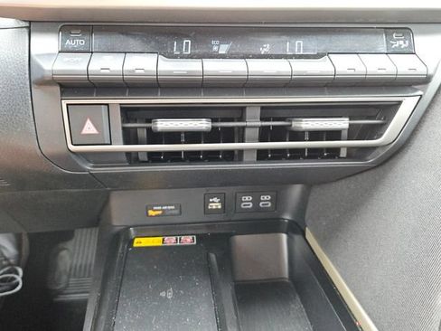 Used 2025 Toyota Camry LE FWD image 11