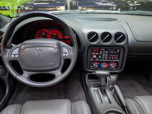Used 1998 Pontiac Firebird Formula w/ Security Pkg image 79
