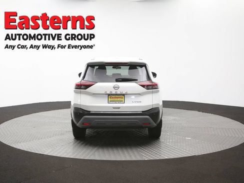 Used 2023 Nissan Rogue SV w/ SV Premium B Package AWD/4WD image 40