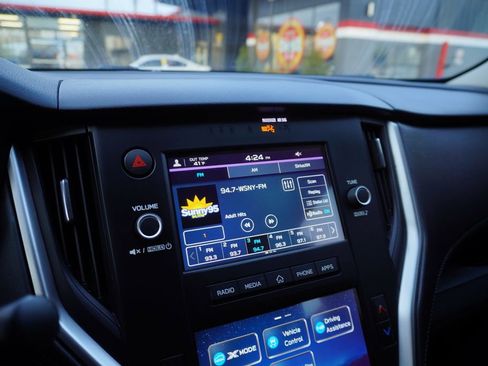 Used 2021 Subaru Outback 2.5i image 16