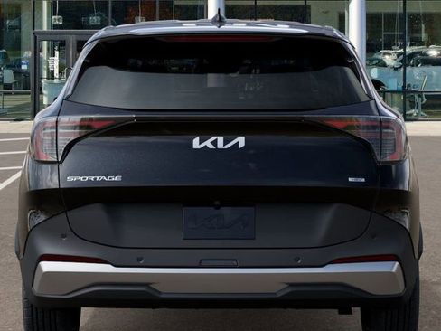 New 2026 Kia Sportage S image 13