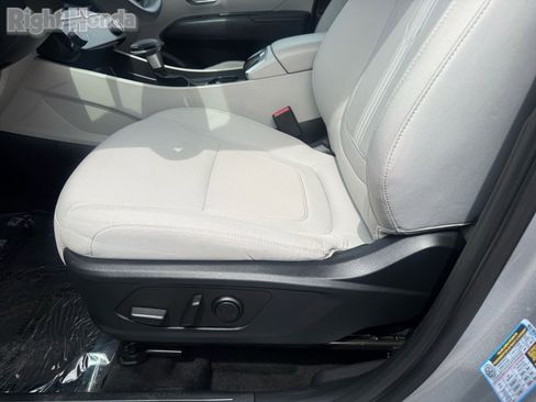 Used 2025 Hyundai Tucson SEL image 14