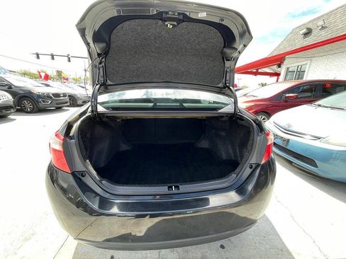 Used 2017 Toyota Corolla LE FWD image 15