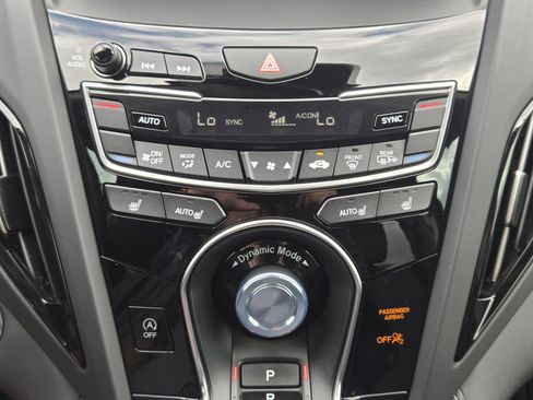 Used 2025 Acura RDX w/ Technology Package image 16