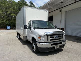 Used 2023 Ford E-450 and Econoline 450 Super Duty w/ Power Windows & Locks Group RWD video 1