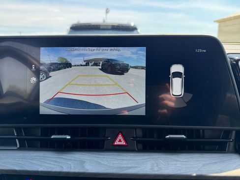 Used 2025 Kia Sportage X-Line image 18