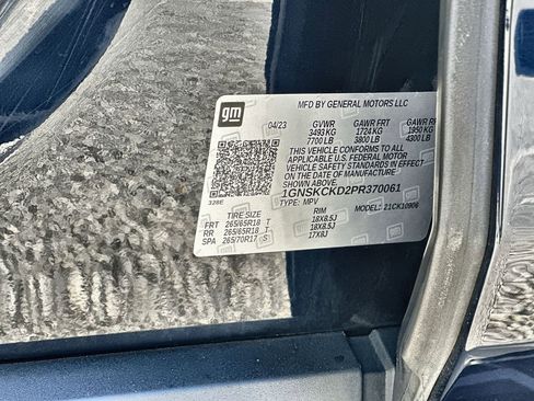 Used 2023 Chevrolet Suburban LT image 33