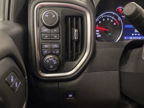Used 2019 Chevrolet Silverado 1500 LT Trail Boss AWD/4WD image 29