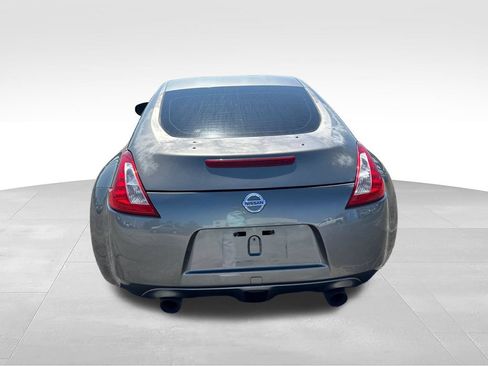 Used 2011 Nissan 370Z Coupe w/ Sport Pkg RWD image 5