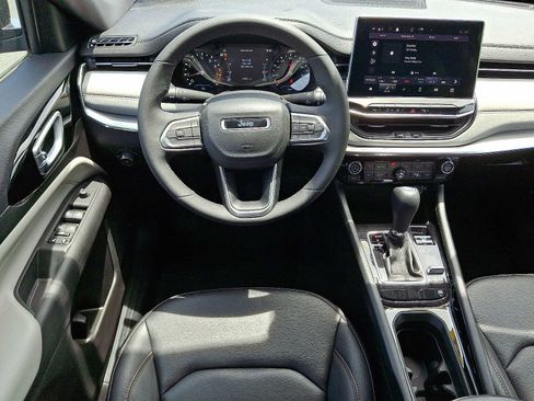 Used 2024 Jeep Compass Limited AWD/4WD image 11