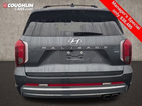 Used 2024 Hyundai Palisade Calligraphy image 6