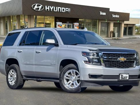 Used 2020 Chevrolet Tahoe LT AWD/4WD image 2