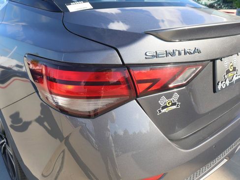 Used 2020 Nissan Sentra SR image 9
