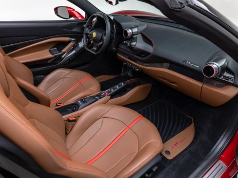 Certified 2023 Ferrari F8 Tributo RWD image 47