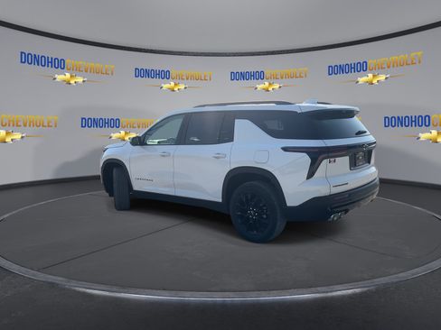New 2026 Chevrolet Traverse LT w/ Midnight/Sport Edition FWD image 9
