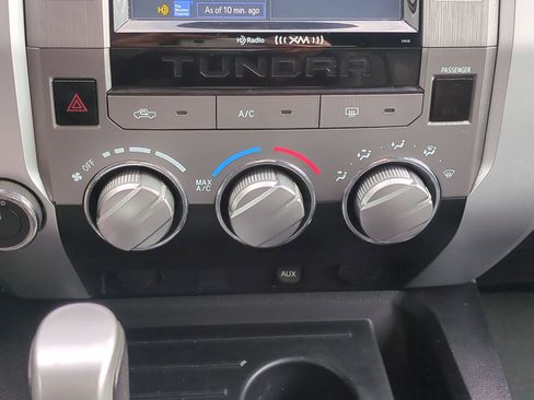 Used 2016 Toyota Tundra SR5 image 23