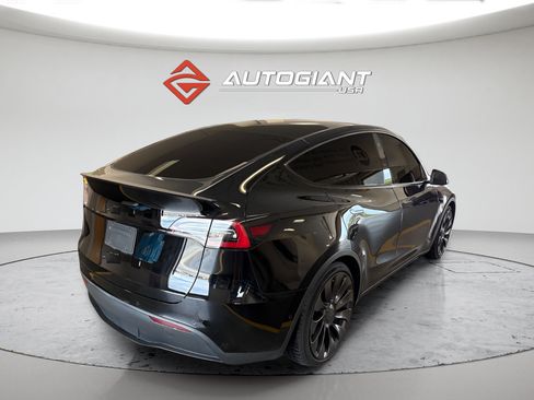 Used 2022 Tesla Model Y Performance AWD/4WD image 6