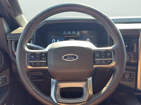 Used 2022 Ford Expedition Max King Ranch AWD/4WD image 14