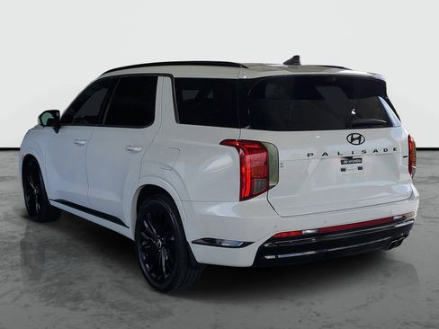 Used 2024 Hyundai Palisade Calligraphy AWD/4WD image 3