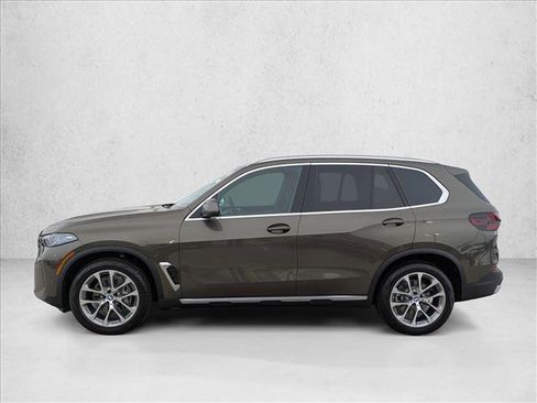 Used 2026 BMW X5 xDrive40i AWD/4WD image 5