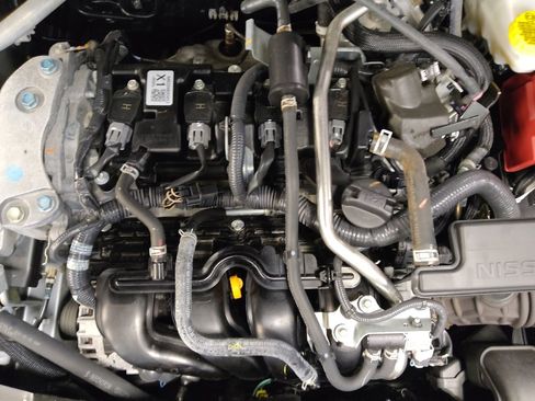 Used 2022 Nissan Sentra S image 30