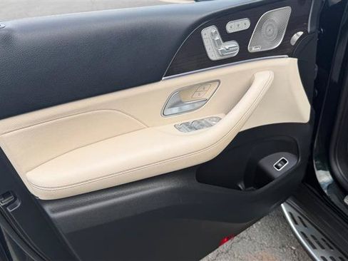 Used 2023 Mercedes-Benz GLE 350 image 29