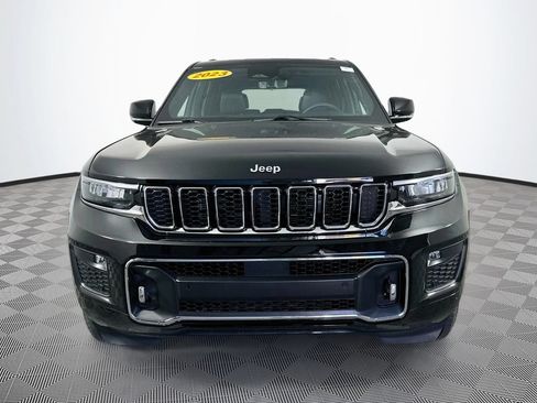 Certified 2023 Jeep Grand Cherokee Overland w/ Luxury Tech Group IV AWD/4WD image 4