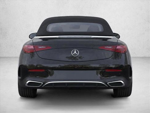 Certified 2026 Mercedes-Benz CLE 300 4MATIC Cabriolet image 6