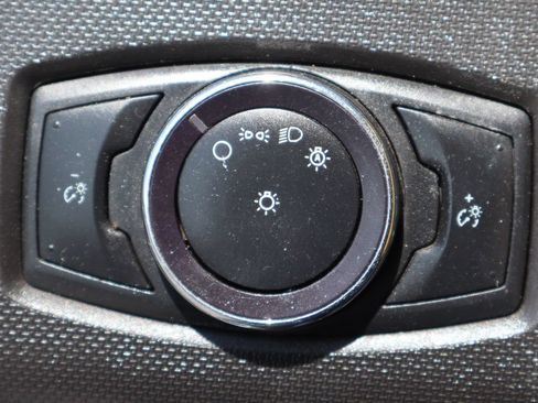 Used 2023 Ford F650 2WD Regular Cab Super Duty image 20