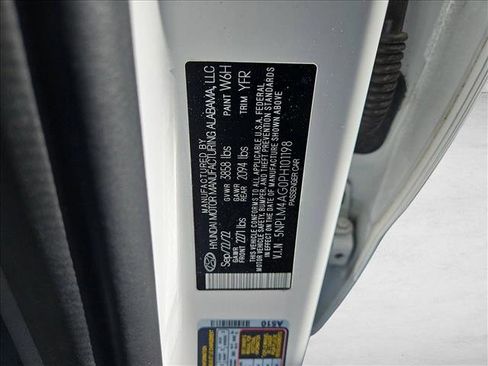 Used 2023 Hyundai Elantra SEL w/ Preferred Accessory Package FWD image 21
