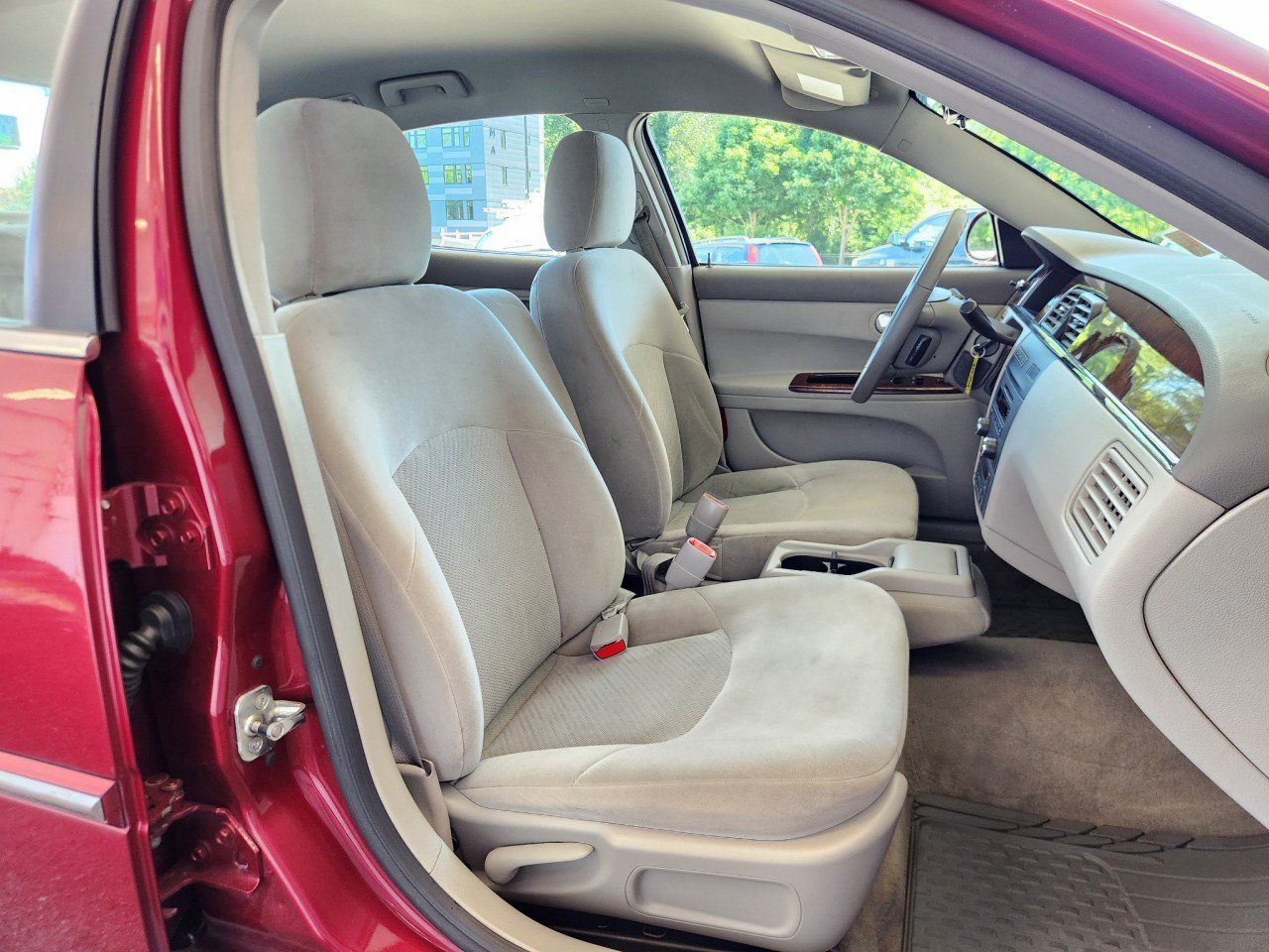 Used 2008 Buick LaCrosse CX FWD image 13