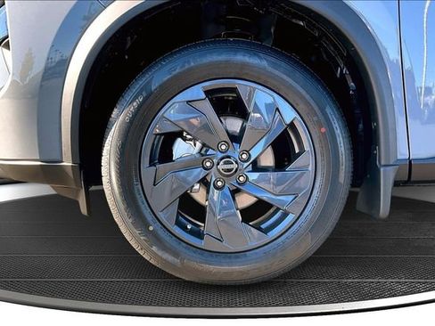 New 2026 Nissan Rogue SV image 12