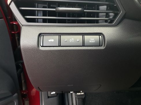 New 2026 Nissan Altima 2.5 SV FWD image 17