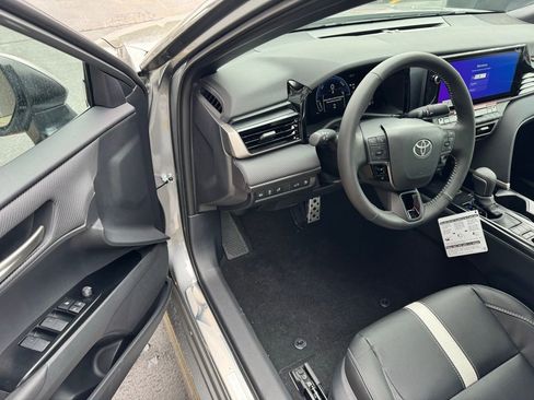 New 2026 Toyota Camry SE image 11