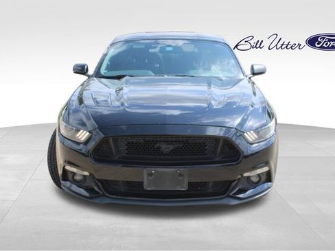 Used 2017 Ford Mustang GT Premium w/ Black Accent Package RWD image 2